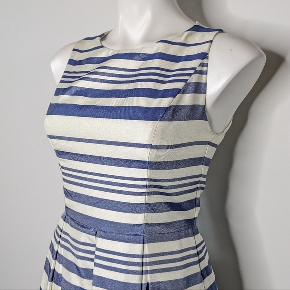 Vince Camuto blue white striped lace accent sleeveless knee length dress 2 - Picture 3 of 9